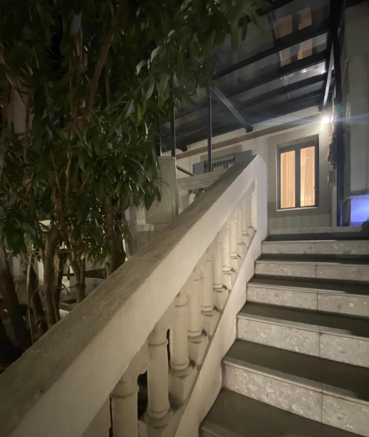 #Milanodabere Urban Loft Bagian luar foto